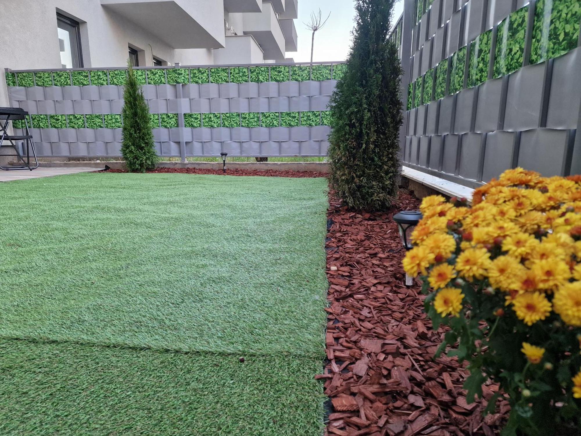 Studio&Garden! Roşu Exteriér fotografie